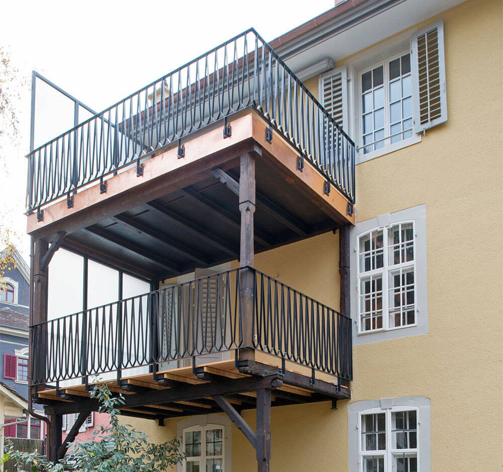 Haus zur Farb, Zürich Stadelhofen, Balkonterassen von aussen