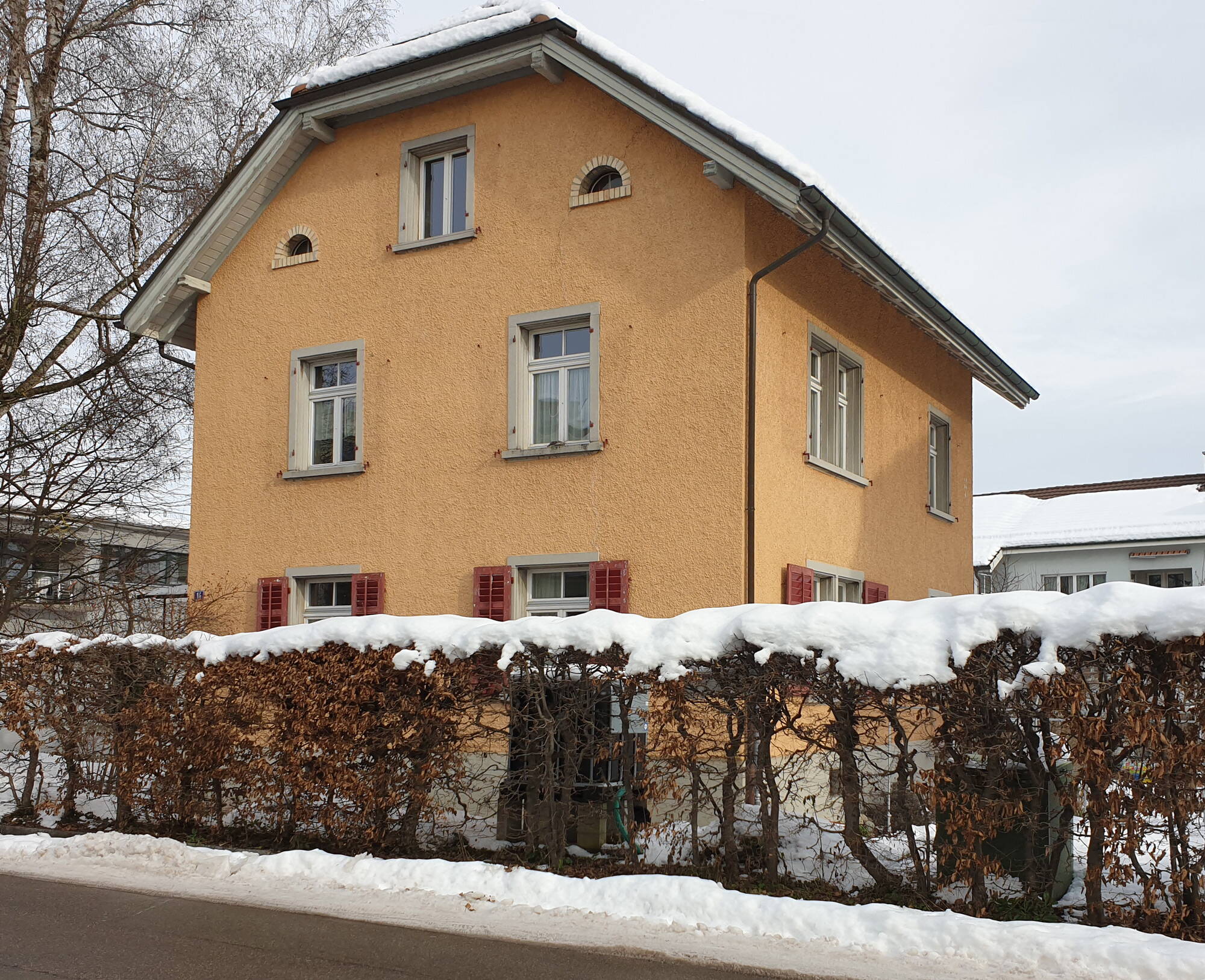 Gebäude vor Fassadendämmung