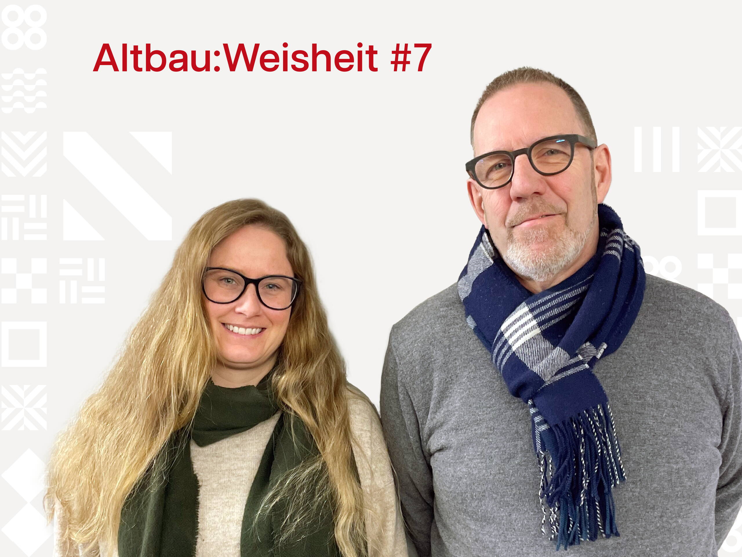 Bild von Alessio De Lucia vor hellem Grund und den Altbauweise Kacheln