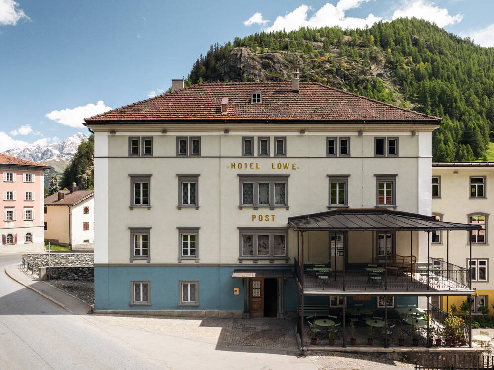 post-hotel-loewen_muglens.jpg